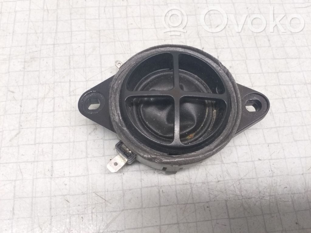 Audi A6 S6 C4 4A Etuoven diskanttikaiutin 