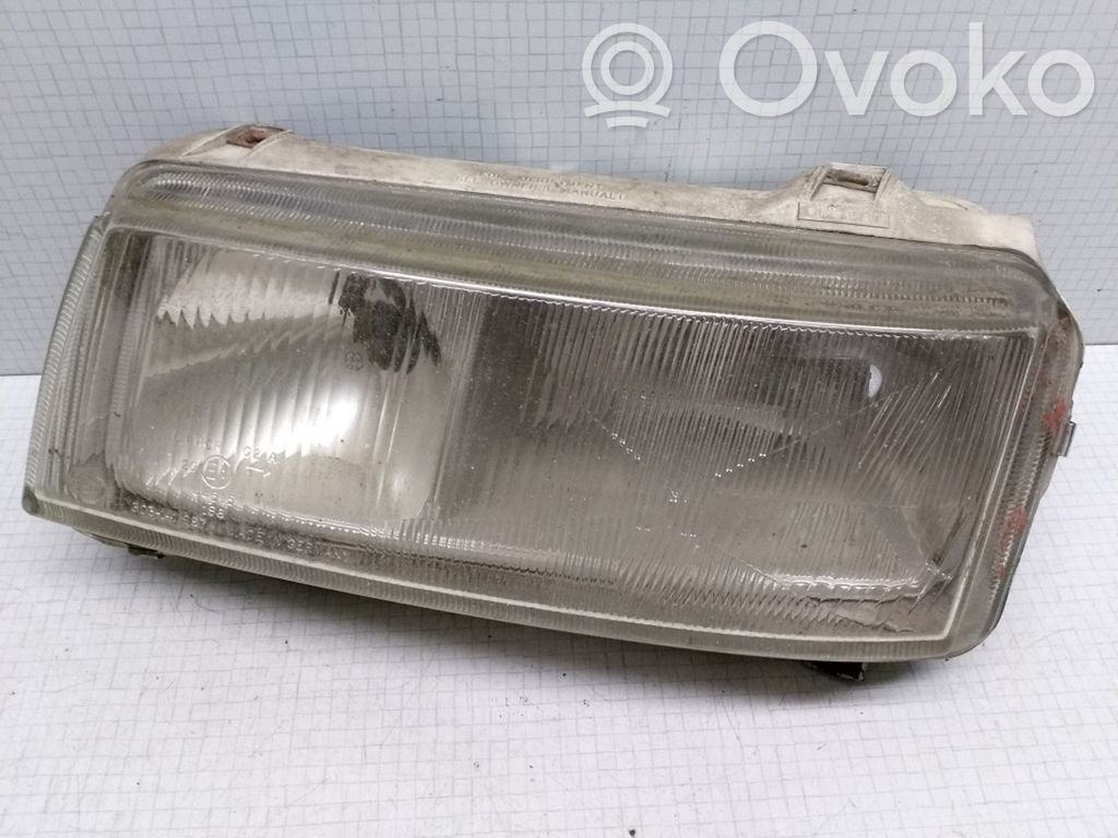 Volkswagen PASSAT B4 Scheinwerfer 