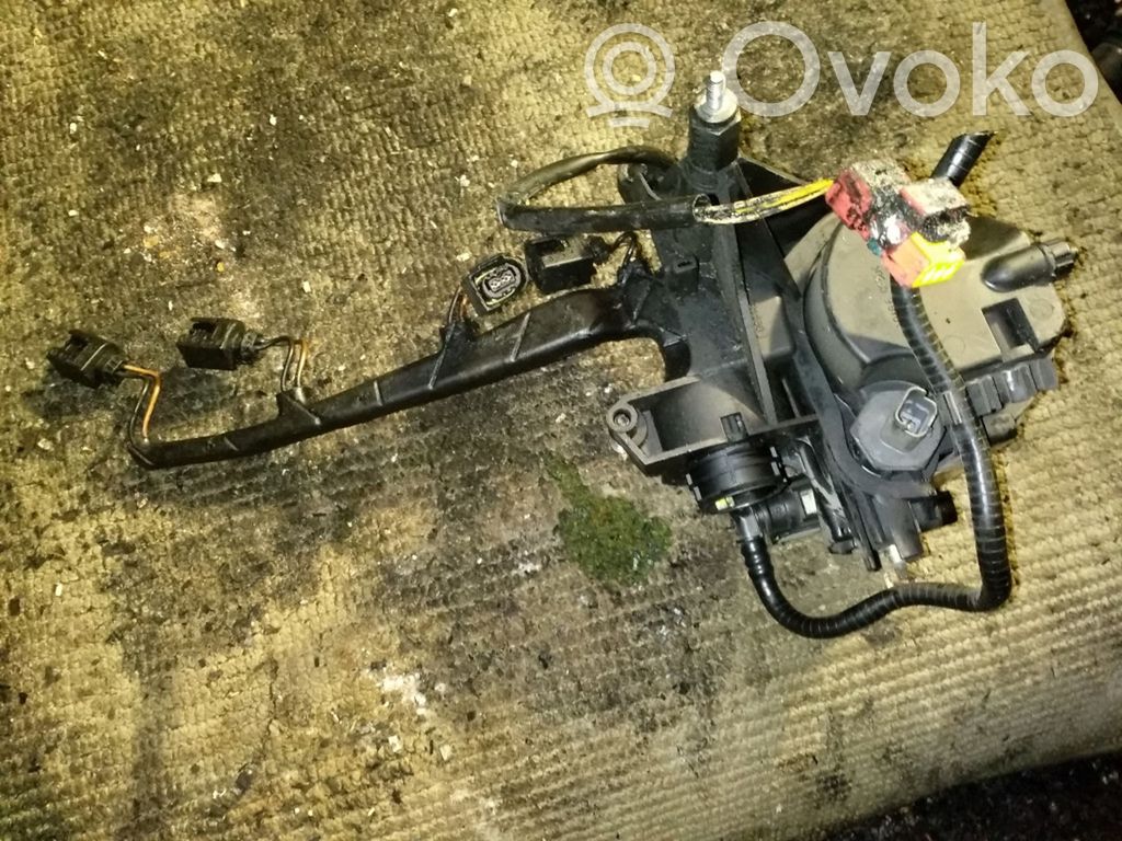 Ford Fiesta Fuel filter housing 