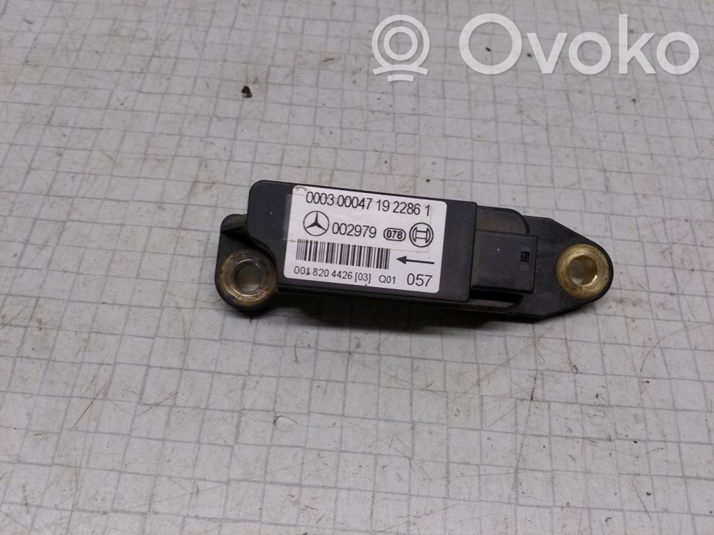 Mercedes-Benz C W203 Czujnik uderzenia Airbag 