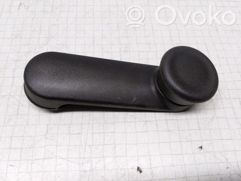 Opel Astra G Loga atvēršanas rokturis 