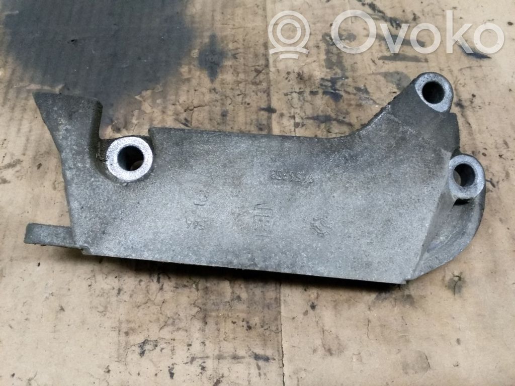 Opel Vectra C Engine mounting bracket 