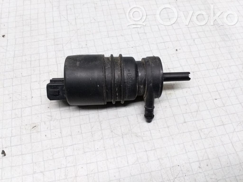 Opel Astra G Windscreen/windshield washer pump 