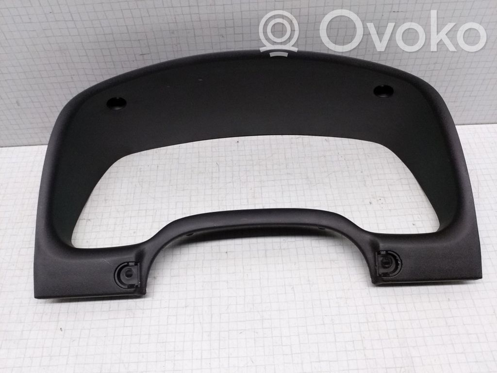 Opel Astra G Dashboard trim 