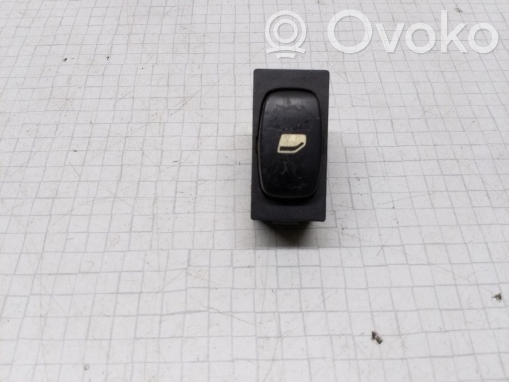 Peugeot 407 Electric window control switch 