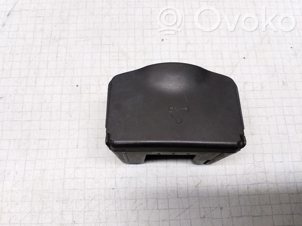 Ashtray (front)   98ABA048A42B