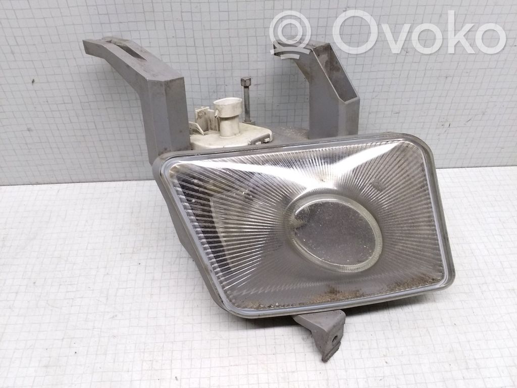 Opel Vectra B Miglas lukturis priekšā 