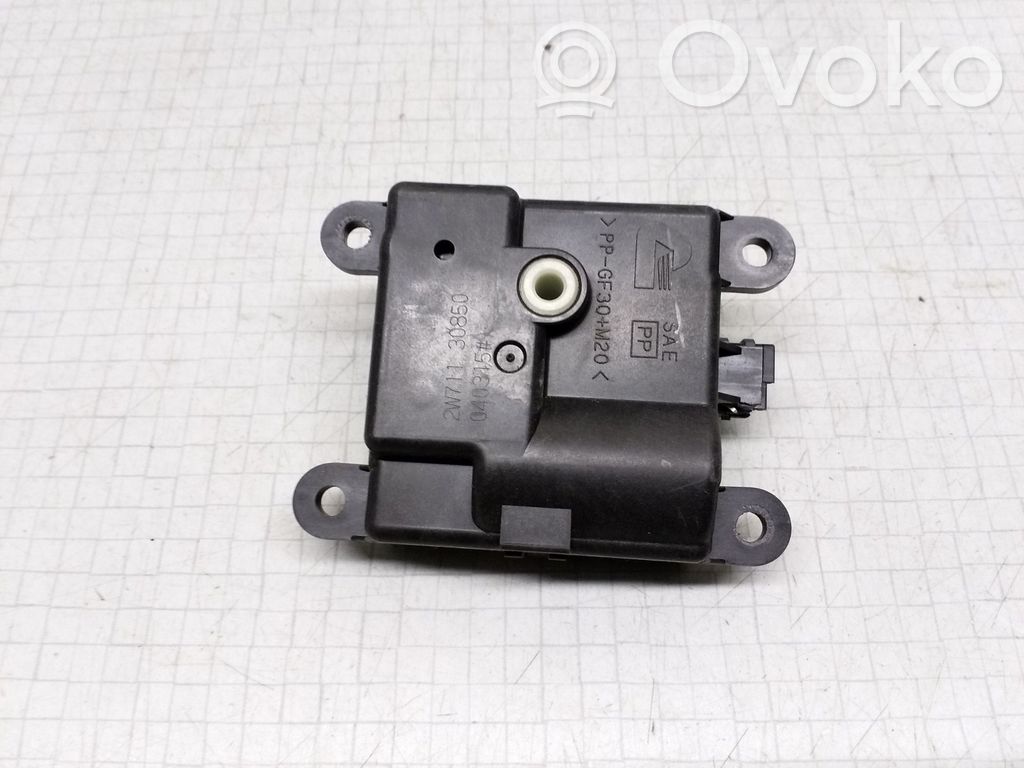 Nissan Almera Tino Silniczek nagrzewnicy 