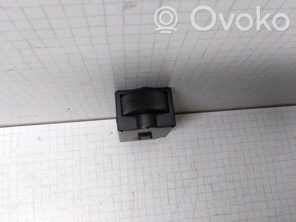 Mitsubishi Carisma Interruptor de control del panel de luces 