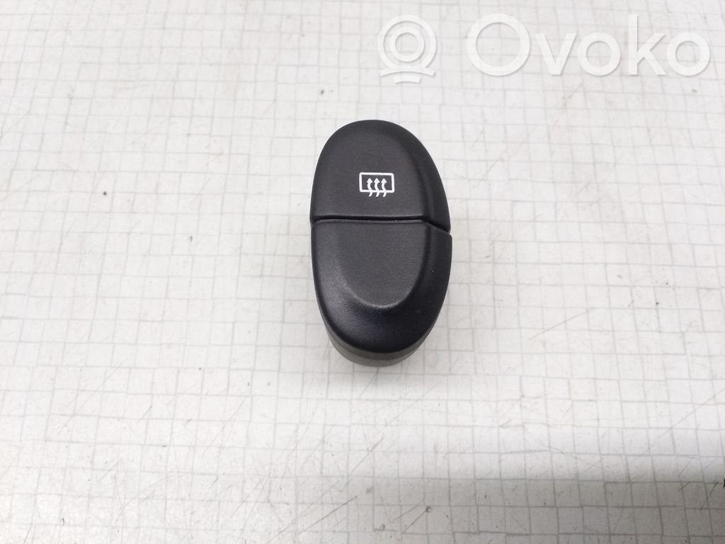 Renault Megane I Windscreen/window heater switch 