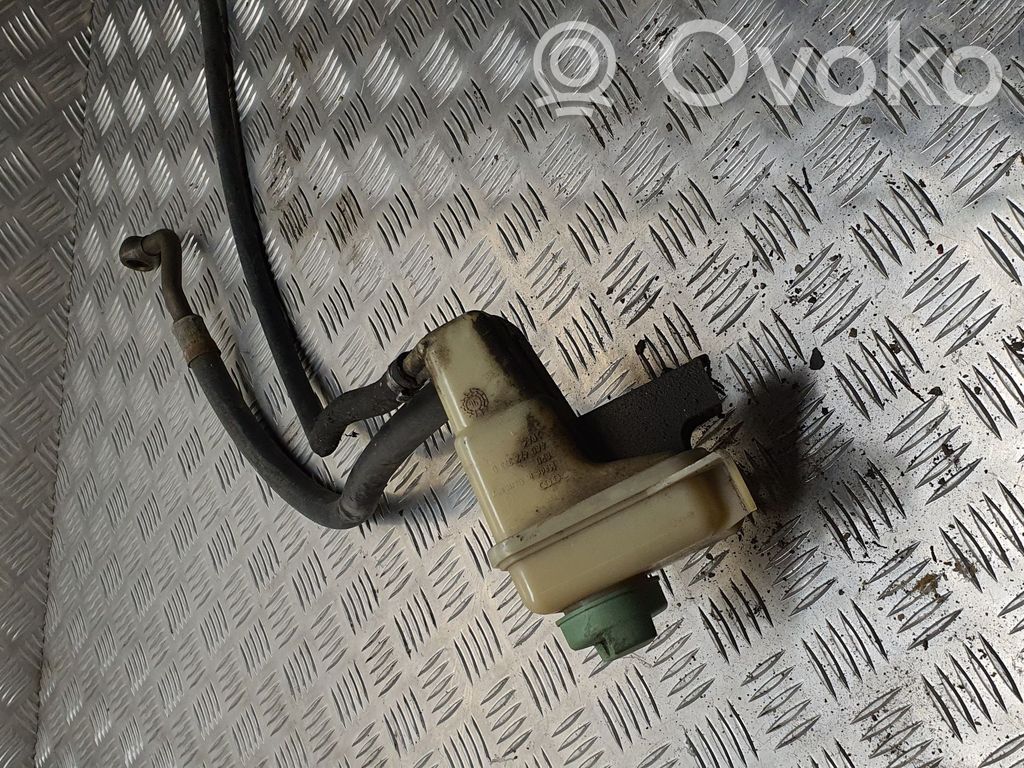 Audi A6 S6 C4 4A Ohjaustehostimen nestesäiliö 