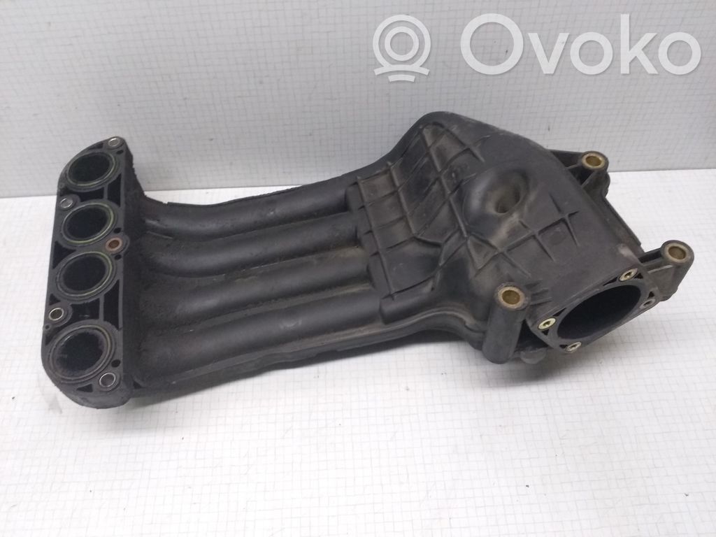 Volkswagen Golf IV Sisään tulevan ilman lämpötila-anturi 