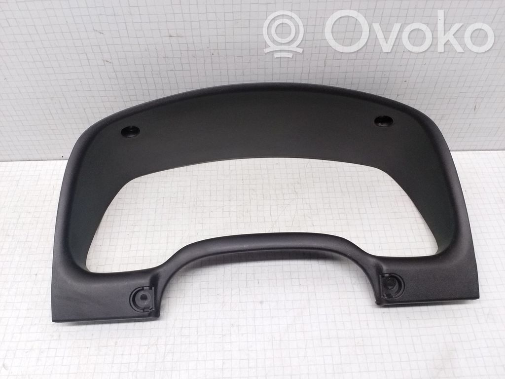 Opel Astra G Dashboard trim 