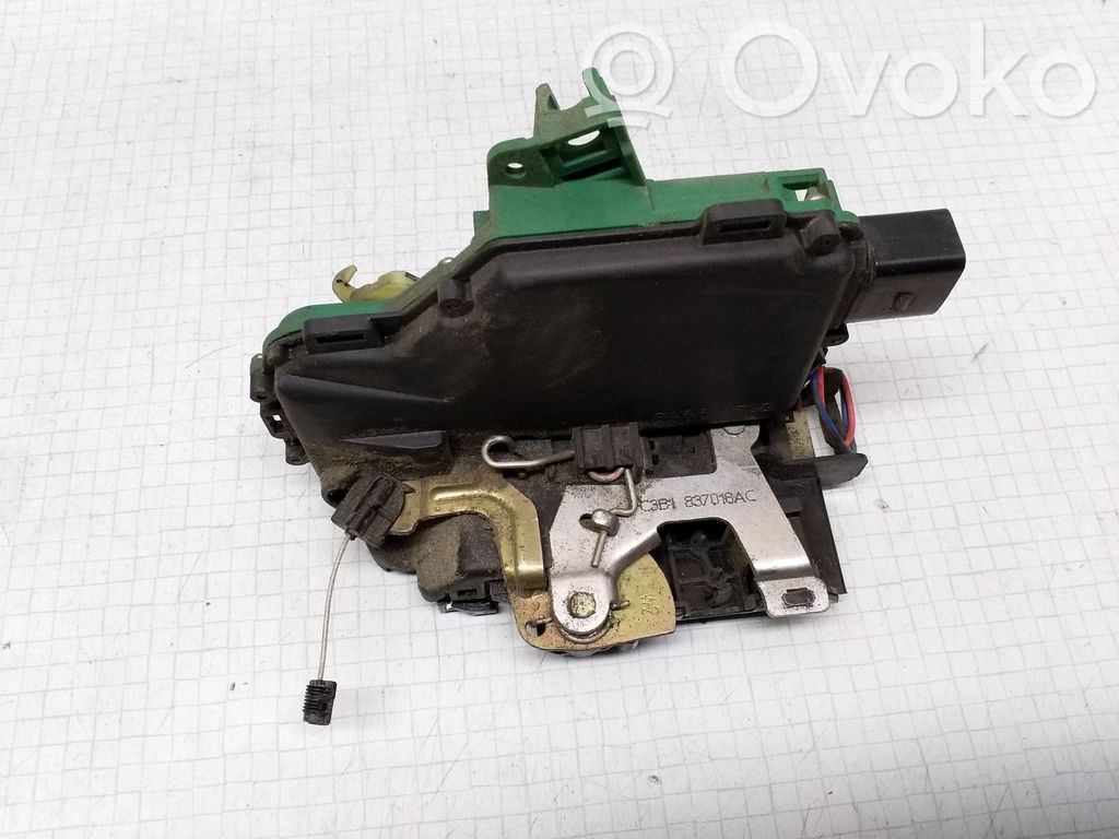 Skoda Octavia Mk1 (1U) Etuoven lukko 