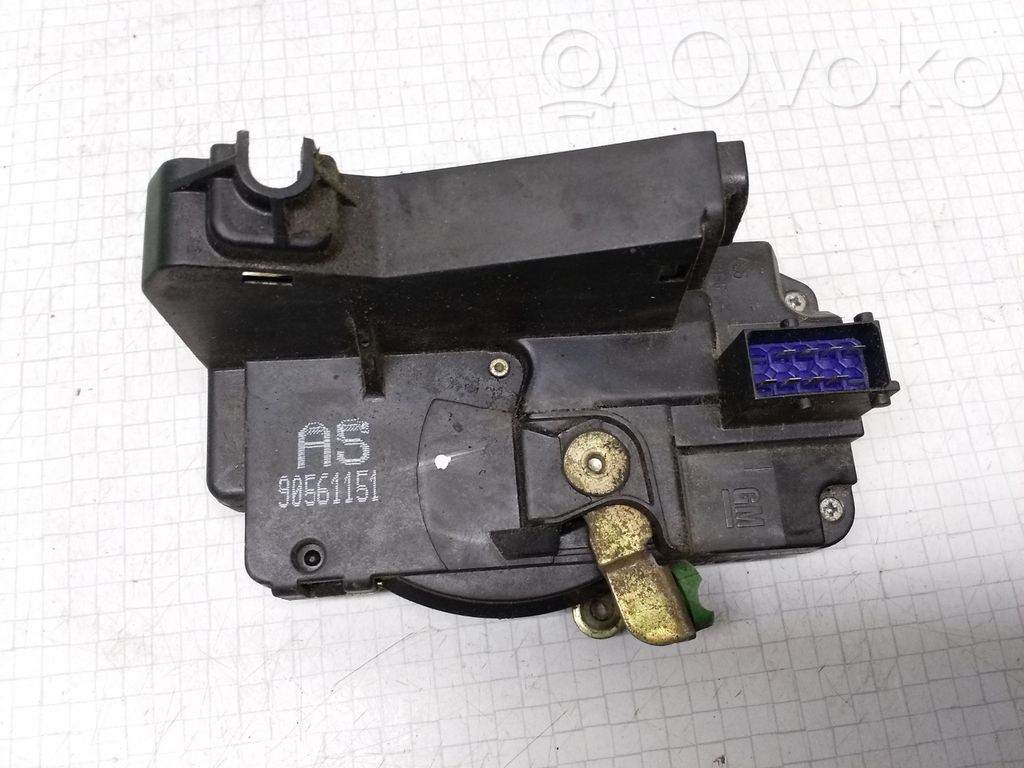 Opel Zafira A Etuoven lukko 