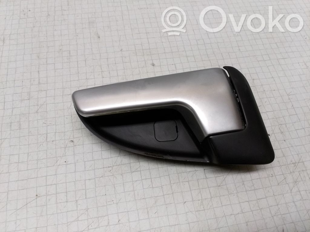 KIA Ceed Manecilla interna puerta delantera 