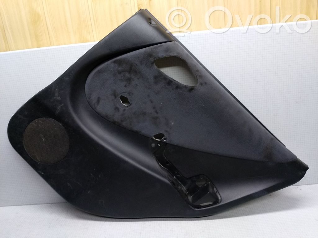 Honda Jazz Apšuvums aizmugurējām durvīm 