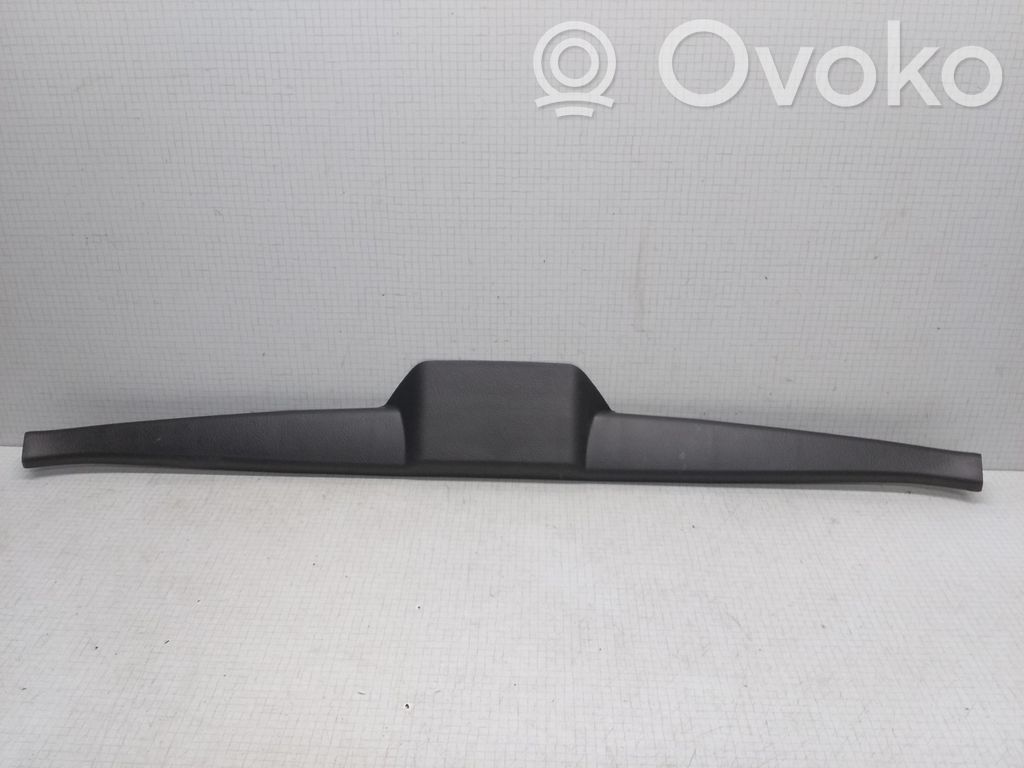 Toyota Corolla E120 E130 Cita veida salona detaļa 