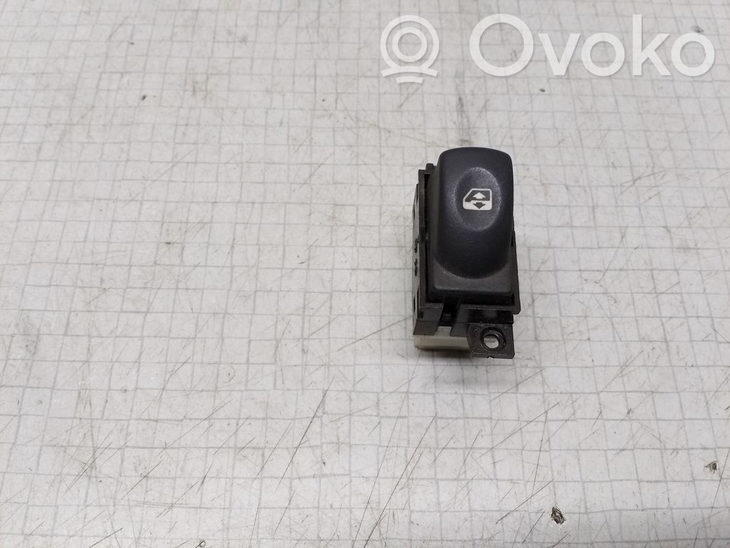 Renault Laguna I Electric window control switch 