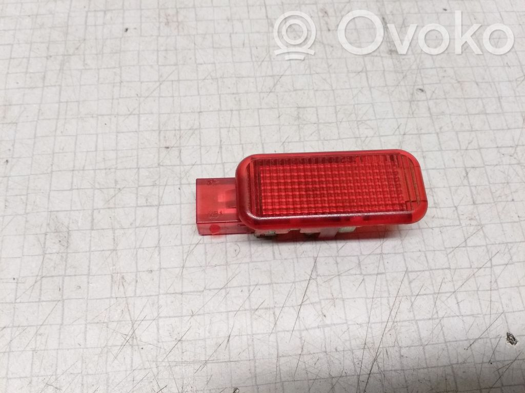 Audi A4 S4 B6 8E 8H Inne oświetlenie wnętrza kabiny 