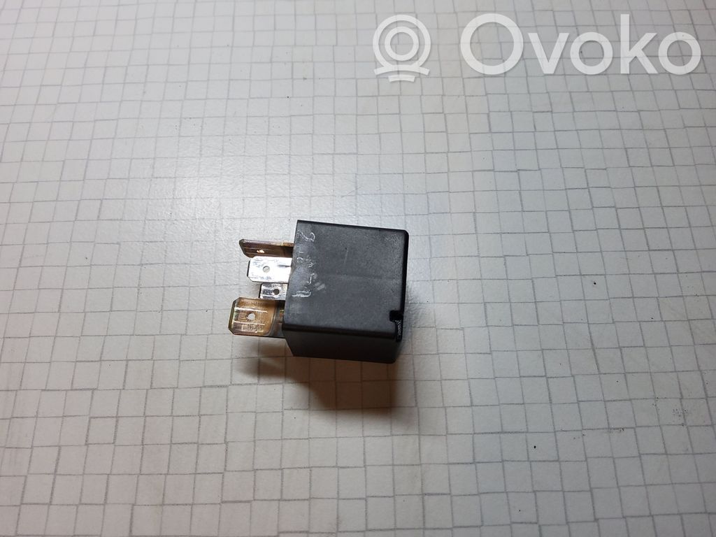 Opel Corsa D Muu rele 