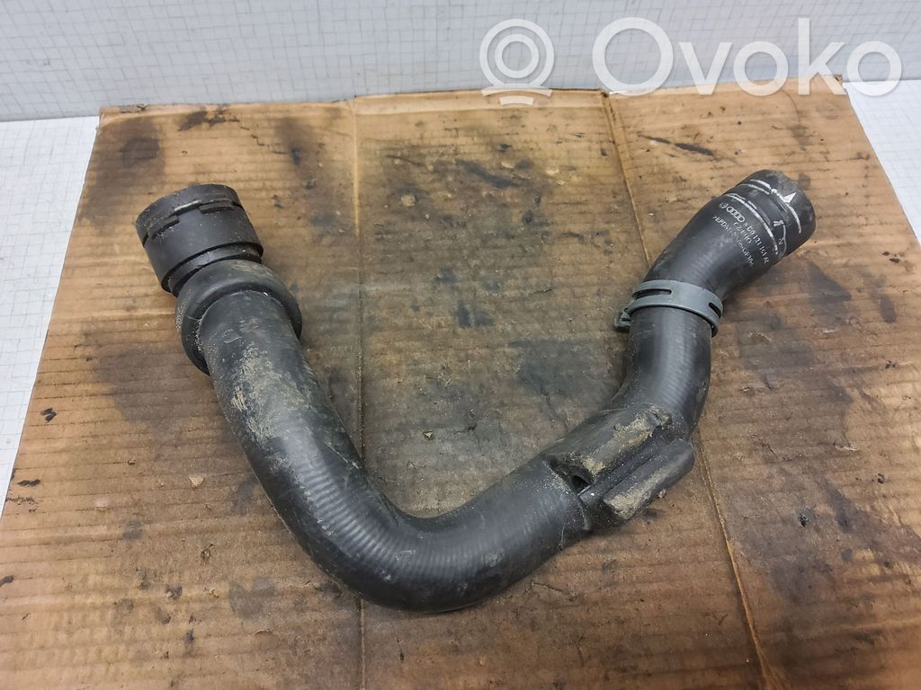 Audi A4 S4 B5 8D Engine coolant pipe/hose 