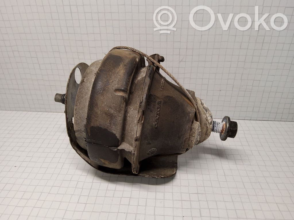 Engine mount bracket   8683936,13540