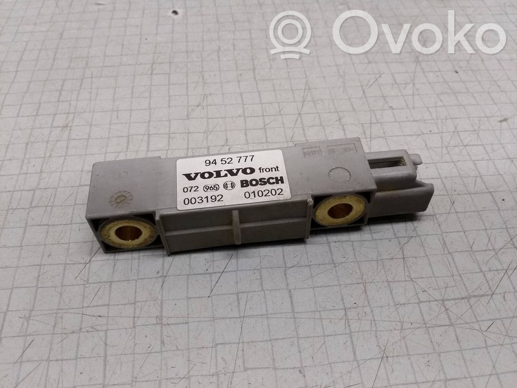 Volvo S60 Airbag deployment crash/impact sensor 