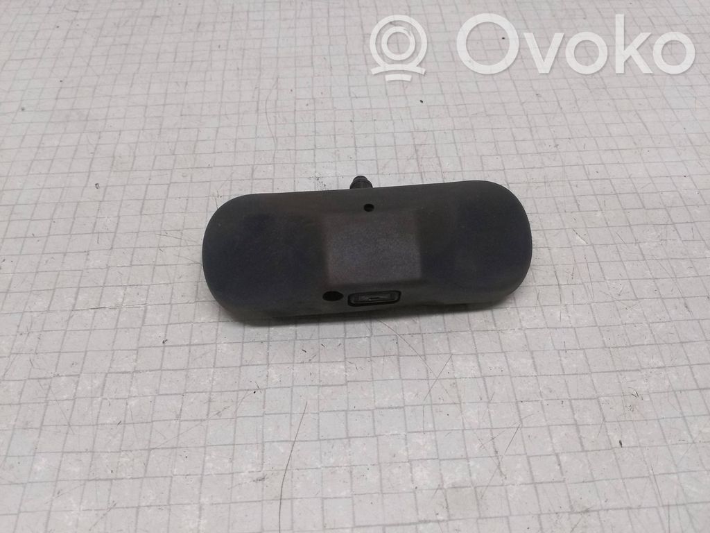 Volkswagen Golf V Langų skysčio purkštukas (-ai) priekinio stiklo 