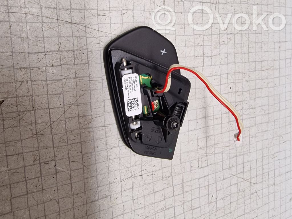 Skoda Octavia Mk4 Steering wheel buttons/switches 