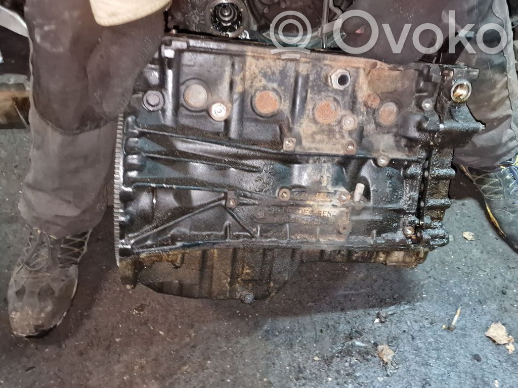 Mercedes-Benz C W203 Engine block 