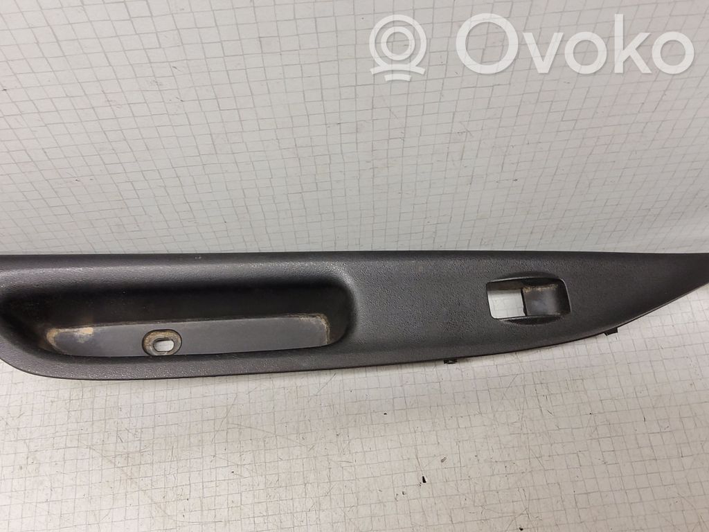 Mazda 6 Support bouton lève vitre porte avant 