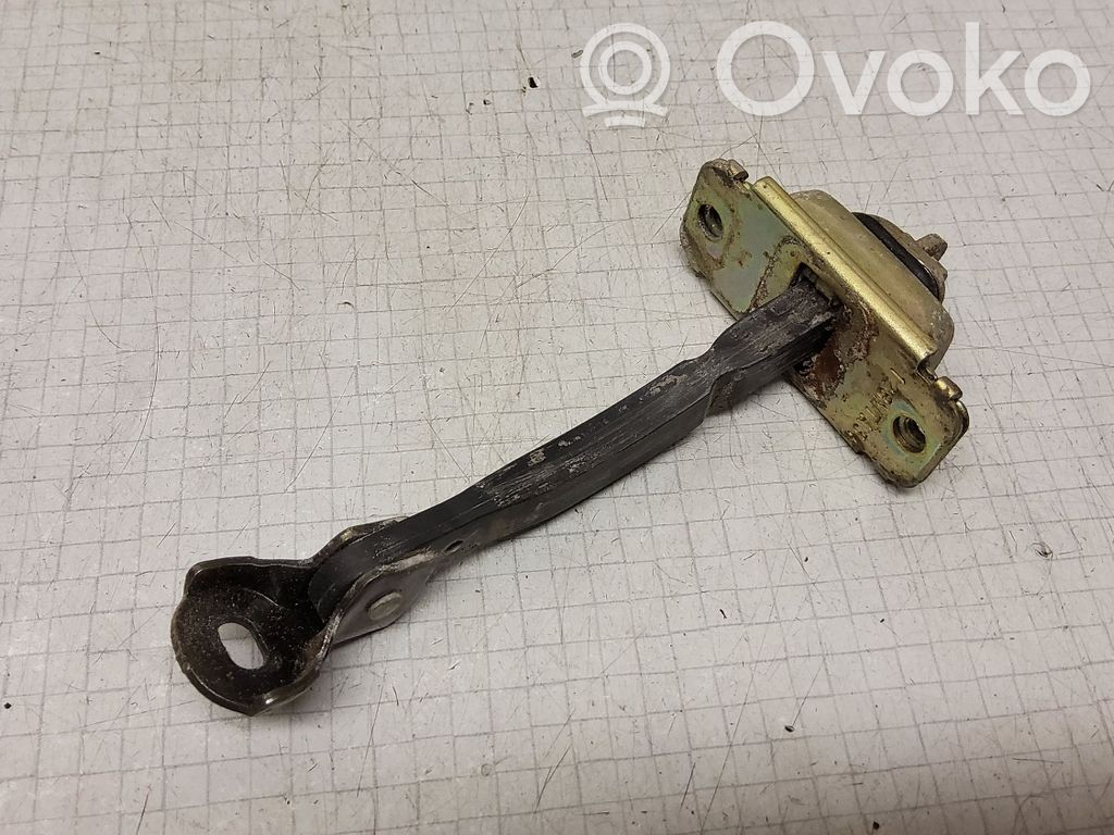 Mazda 6 Etuoven pidätin 