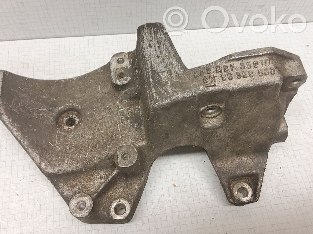 Opel Vectra B A/C compressor mount bracket 