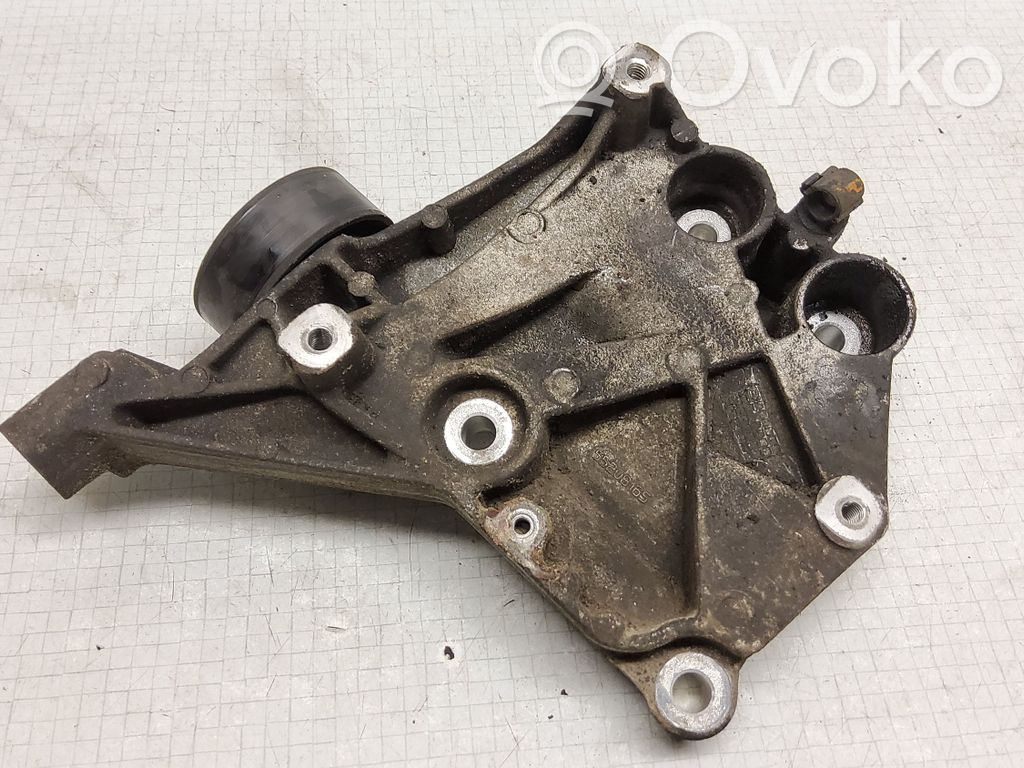 Fiat Bravo Engine mounting bracket 