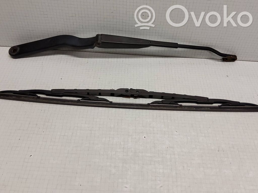 Saab 9-5 Wischerarm vorne 