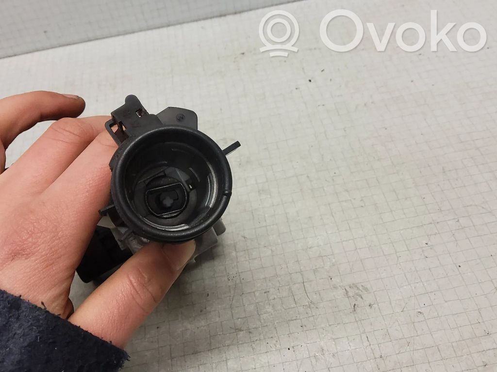 Chrysler Voyager Ohjauspyörän lukitus 
