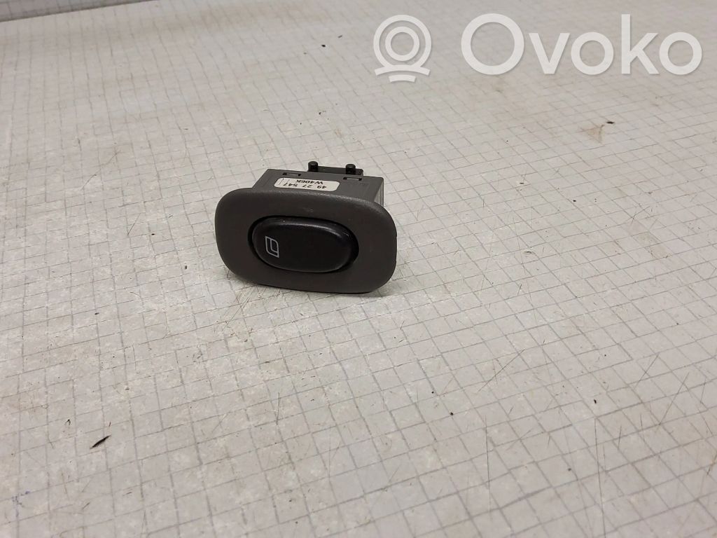 Electric window control switch   4927547
