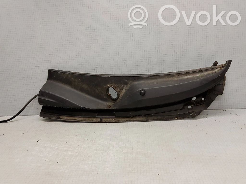 Toyota Aygo AB10 Podszybie przednie 