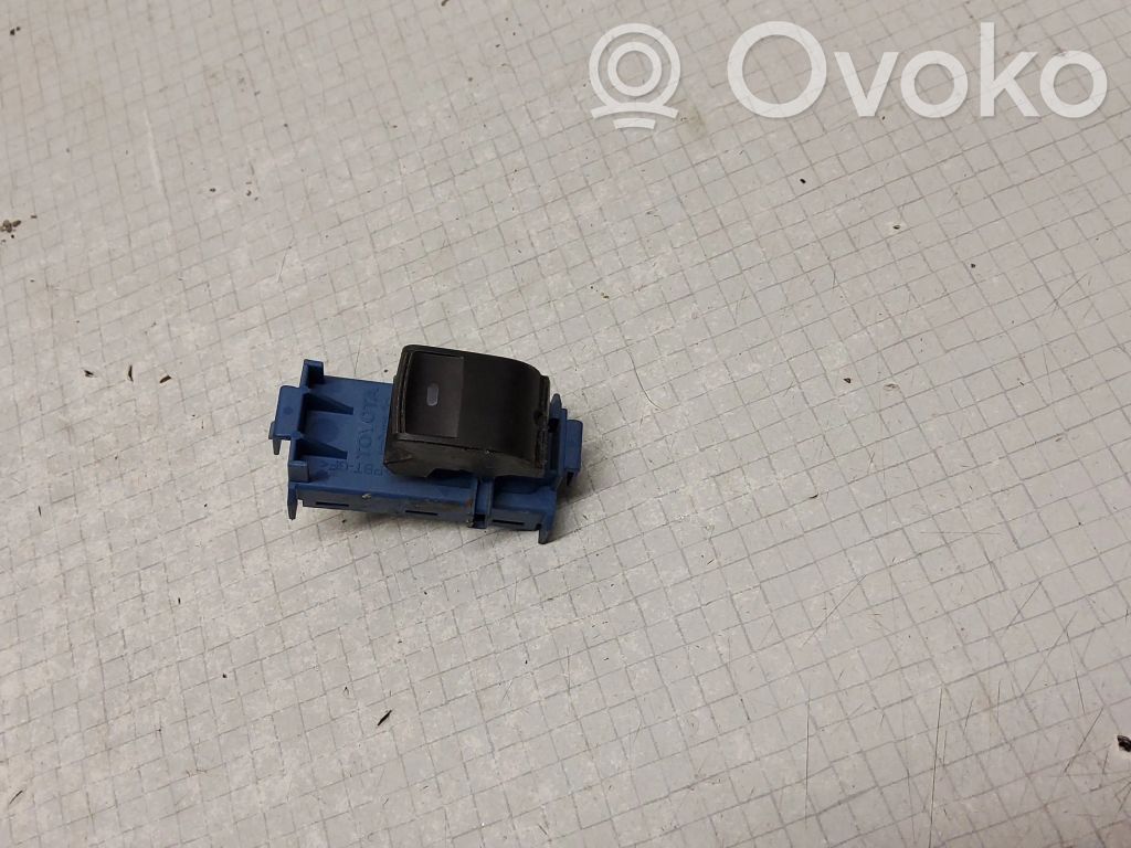 Toyota Verso Electric window control switch 