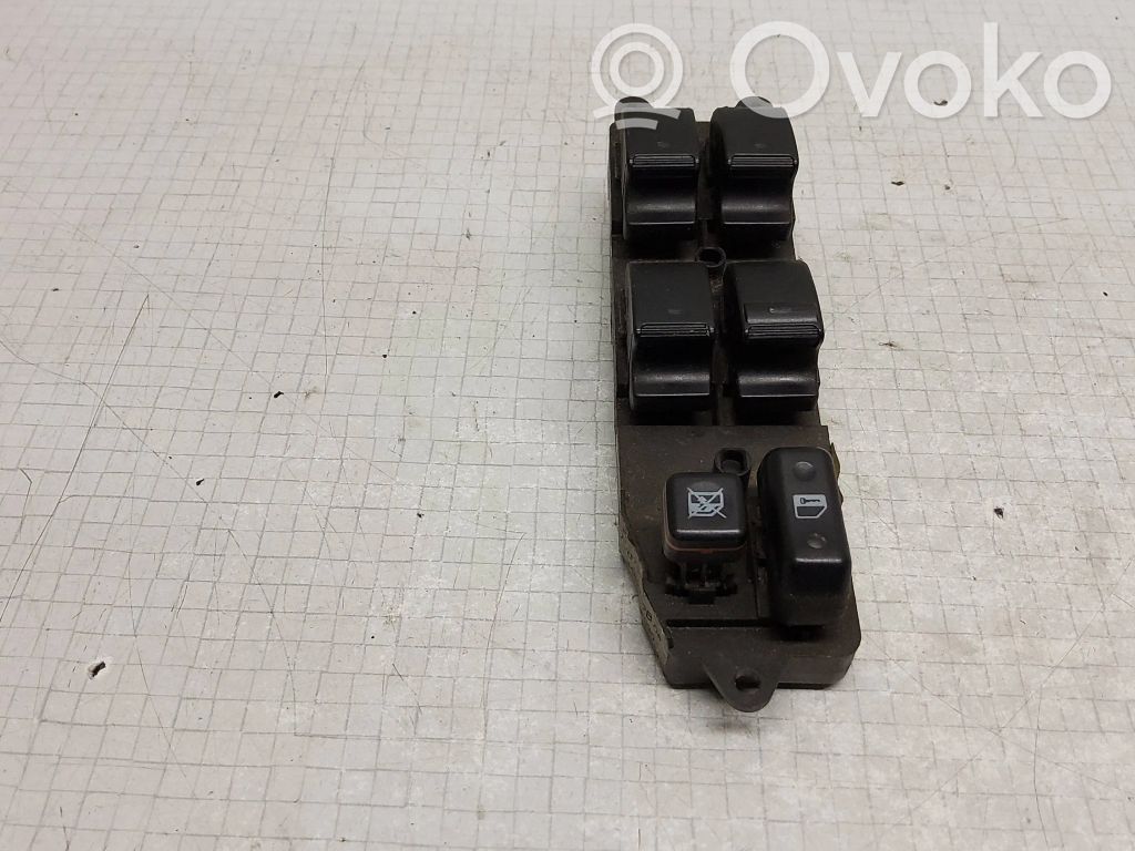 Toyota Corolla E120 E130 Electric window control switch 