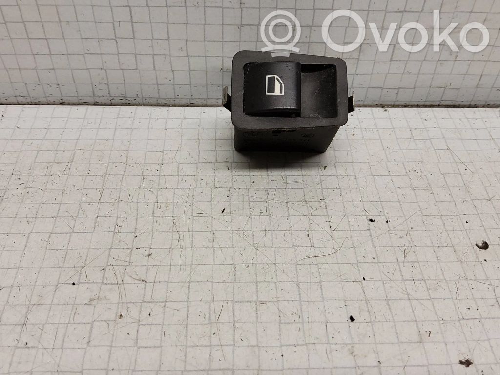 BMW 3 E46 Electric window control switch 