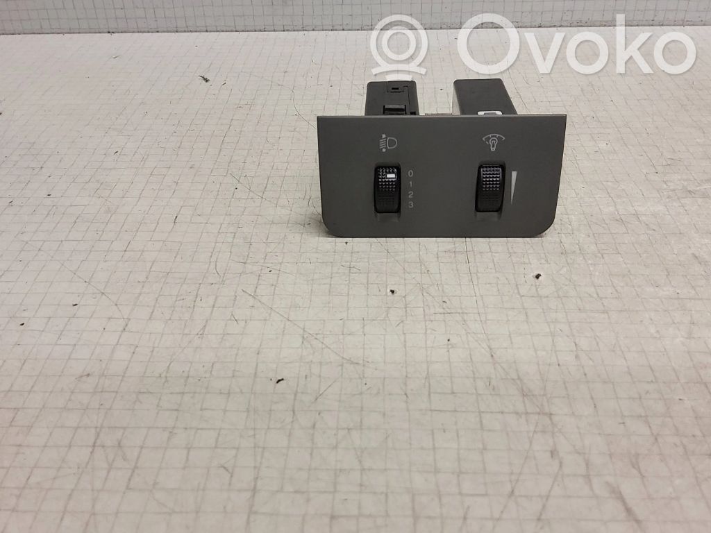 Daewoo Nubira Headlight level height control switch 