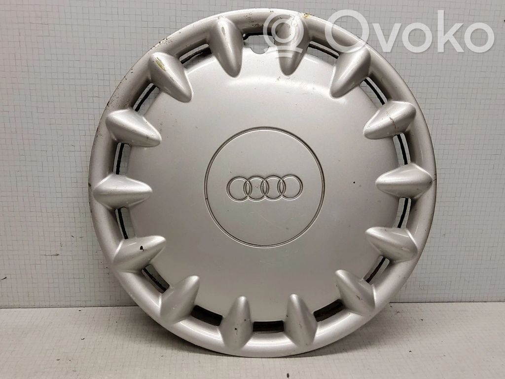 Audi A4 S4 B5 8D R15-pölykapseli 