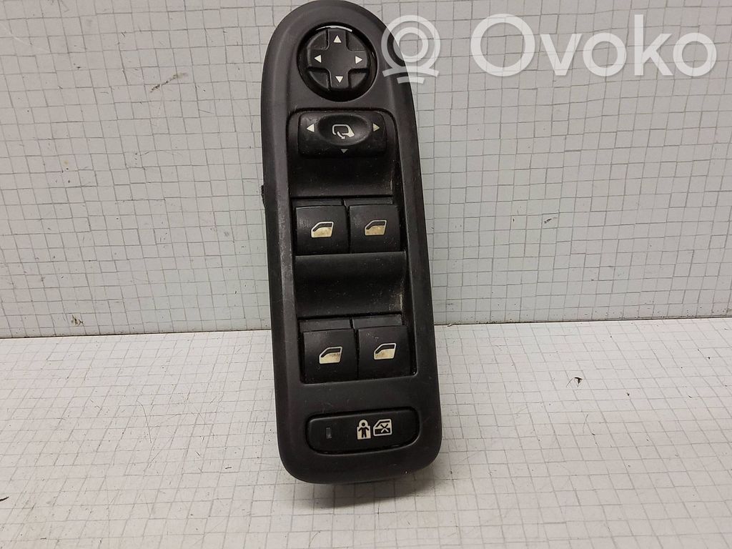 Citroen C5 Elektrisko logu slēdzis 