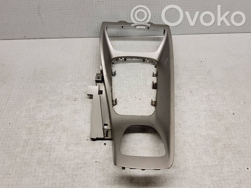 Citroen C5 Kita salono detalė 