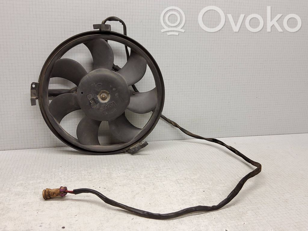 Audi A4 S4 B5 8D Electric radiator cooling fan 