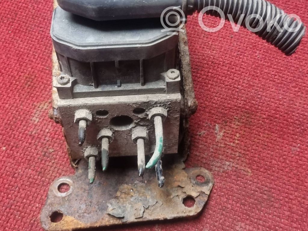Renault Espace III ABS bloks 