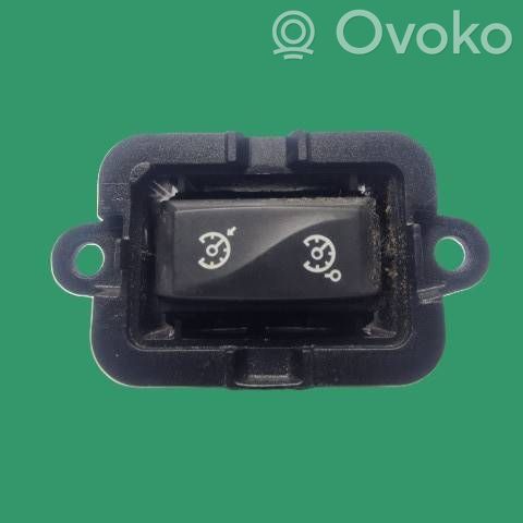 Renault Megane III Cruise control switch 