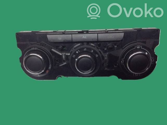Skoda Octavia Mk2 (1Z) Climate control unit 